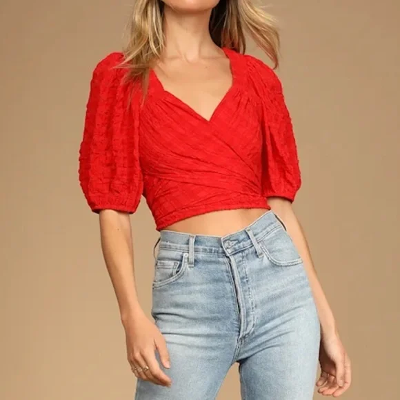 Lulus love of sunshine red puff sleeve wrap crop top NWT size medium - Picture 8 of 9